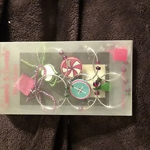 Celebrate and Decorate Wine Charms set of 6 Russ Holiday